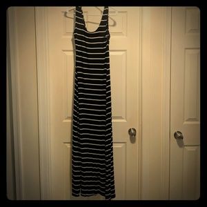 Elegant EUC Merona striped Maxi dress